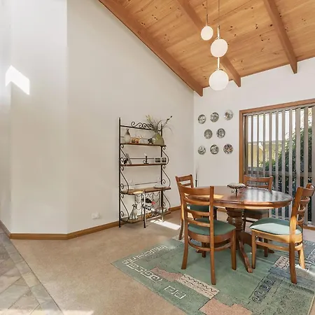 Peaceful Retreat - Surf Side Villa Inverloch Exterior photo